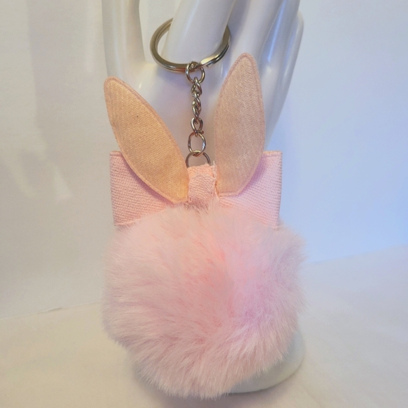 ❄️Bunny Faux Fur Keychain - Picture 5 of 5